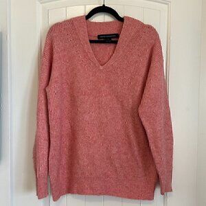French Connection oversized soft v-neck pink peach sweater women's S